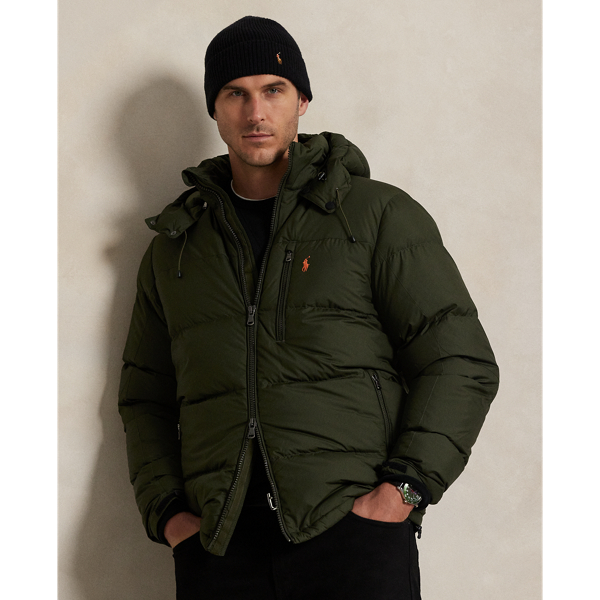 Made from water-repellent ripstop fabric, this Big & Tall jacket is insulated with 650-fill-power down and constructed with a detachable hood.