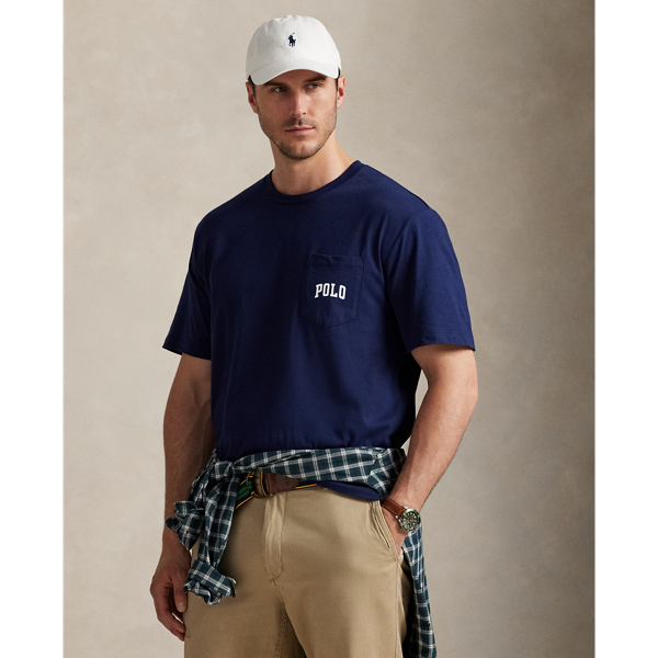 This Big & Tall cotton T-shirt features two signature graphics: our logo on the chest pocket and the iconic Polo Bear on the back.