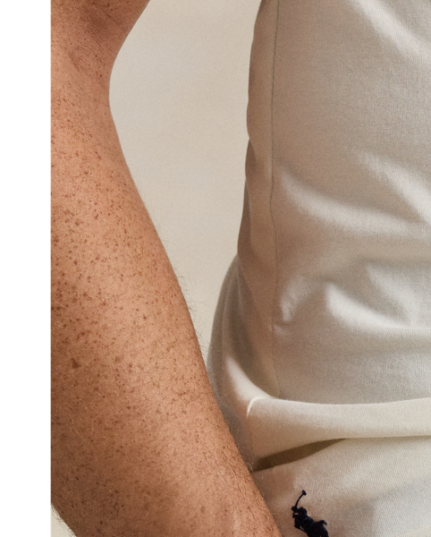 This Big & Tall cotton T-shirt features our logo rendered in letterman-style appliqués and our signature embroidered Pony.