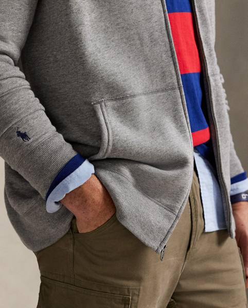 Along with our signature embroidered Pony, this cotton-blend Big & Tall hoodie features our Polo logo rendered in letterman-style appliqués.