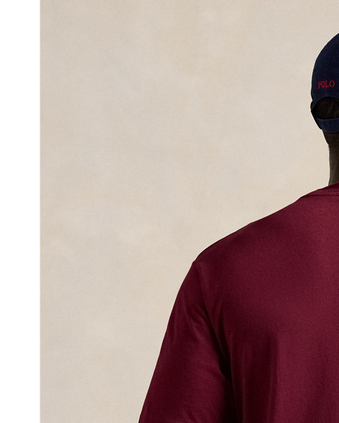 In addition to our signature embroidered Pony, this cotton Big & Tall T-shirt features our "Polo  Ralph Lauren Lauren" logo rendered in block letters and script.