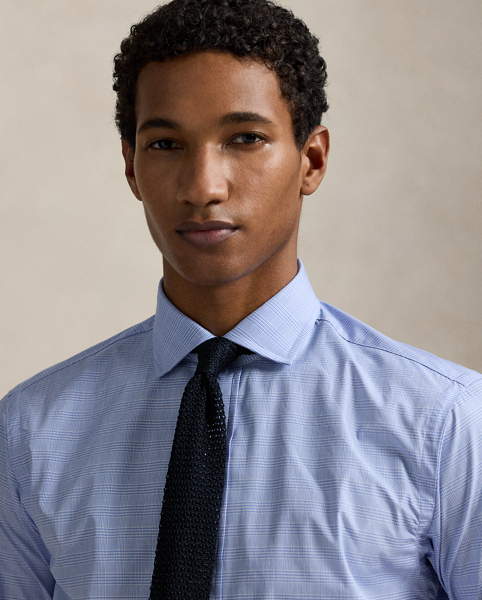 This checked shirt is crafted with 140s-quality, two-ply cotton poplin and finished with genuine mother-of-pearl buttons.