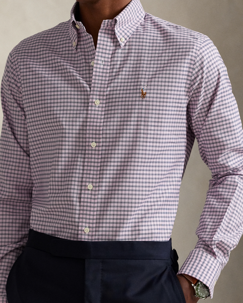 This stretchy shirt is made with cotton PUREPRESS™ technology, a durable press finish that provides wrinkle resistance while reducing material strength loss and protecting against abrasion.