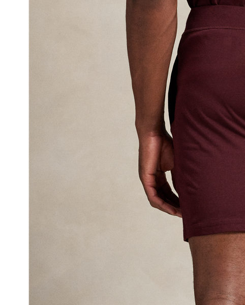 Cut for a slim fit, these comfortable sleep shorts are crafted from soft cotton jersey and feature Polo  Ralph Lauren Lauren’s signature label on the waist.