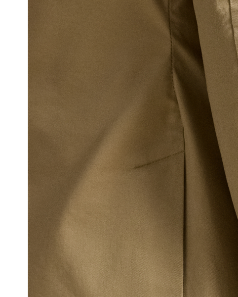 The Polo Unconstructed fit puts a modern spin on classic preppy style with a natural shoulder and light weight. This suit jacket is crafted with custom-developed chino fabric that was woven with extra stretch for added comfort. A special wash combined with a peached process imparts extraordinary softness along with a lightly broken-in appearance.