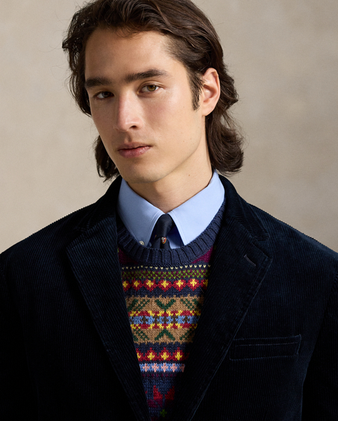 Our Polo suit jacket offers more structure in the chest and shoulders along with full lining. This version is expertly crafted from wide-wale corduroy that's developed with extra stretch for ease of movement.