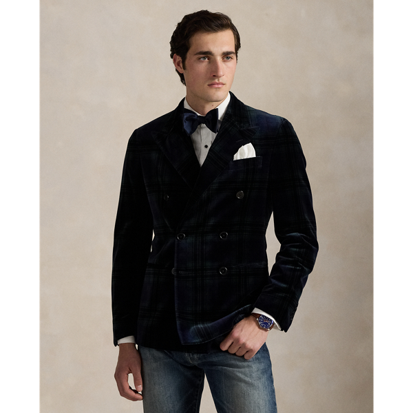 Our Polo jacket offers more structure in the chest and shoulders along with full lining. This version's brushed cotton fabric was custom-developed with Pontoglio, an esteemed Italian mill that has been specialising in velvet for more than a century. Beautifully tailored in Italy, it is printed with a classic plaid pattern that draws inspiration from traditional Scottish motifs.