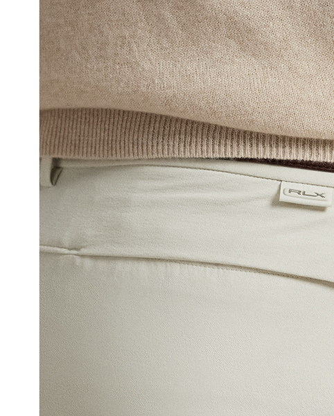 Made with moisture-wicking stretch fabric, these lightweight shorts are developed to help keep you cool and comfortable throughout the day.