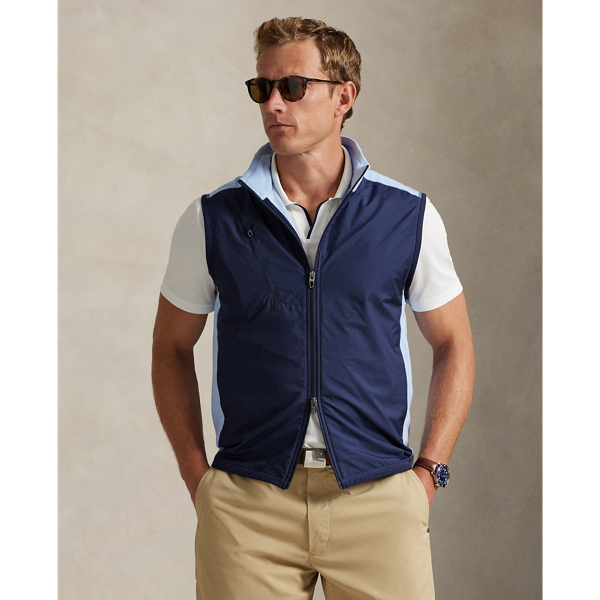 Perfect for lightweight layering, this gilet is crafted from stretch cotton-blend piqué. It's constructed with a contrasting woven panel on the front for a sleek, modern look.