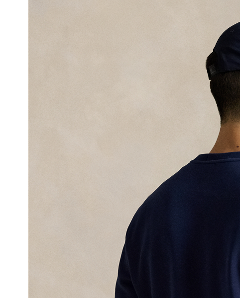 This sweatshirt is made from smooth double-knit fabric, which wicks away moisture for day-long comfort. On the front, it features our beloved Polo Bear as well as the RLX logo.