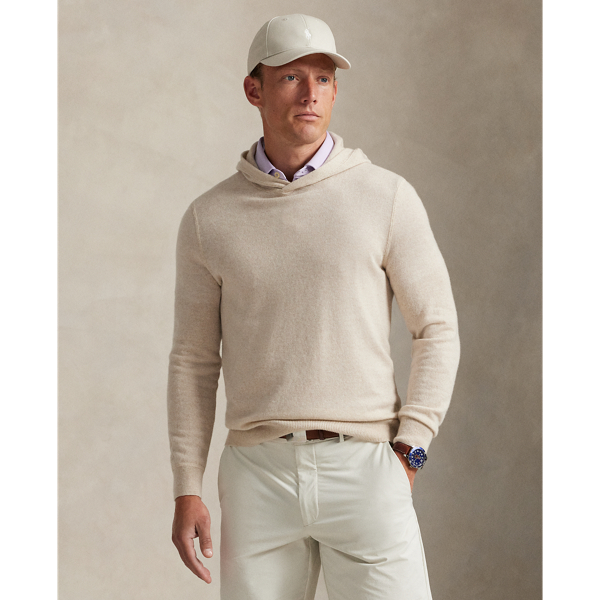 This hooded jumper is finely knit using soft cashmere yarn that was specially developed for easy care. At the right sleeve, it is intricately embroidered with the RLX logo.