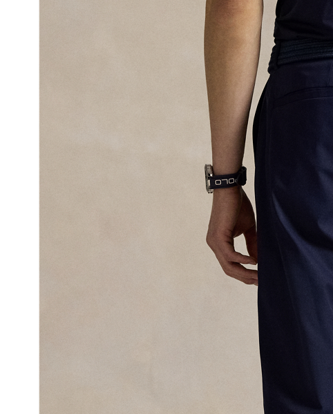Designed for our 2025 US Ryder Cup Team Collection, these trousers were developed for the team's uniform. They combine stretchy lightweight twill with moisture-wicking properties to help keep you cool and comfortable all day.