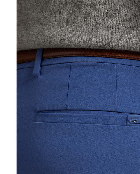 These trousers are crafted from a stretchy, lightweight fabric that's developed with moisture-wicking properties to help keep you cool and comfortable.