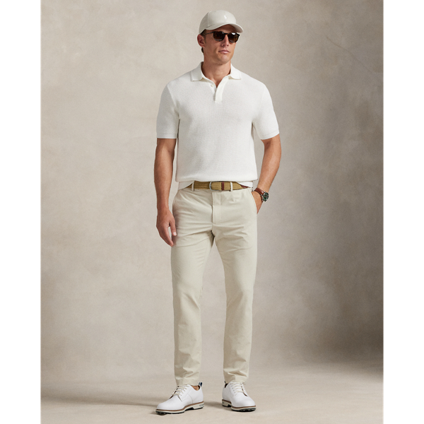 These trousers are crafted from a stretchy, lightweight fabric that's developed with moisture-wicking properties to help keep you cool and comfortable.