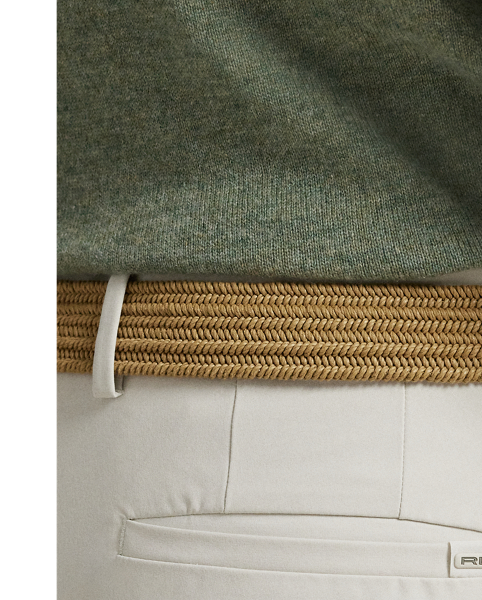 These trousers are crafted from a stretchy, lightweight fabric that's developed with moisture-wicking properties to help keep you cool and comfortable.