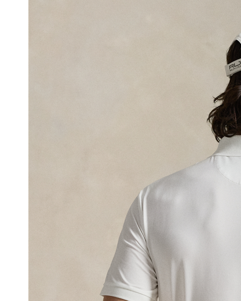 This Polo shirt is crafted from stretch jersey, which is both lightweight and breathable. Its moisture-wicking properties help keep you cool and comfortable all day long.