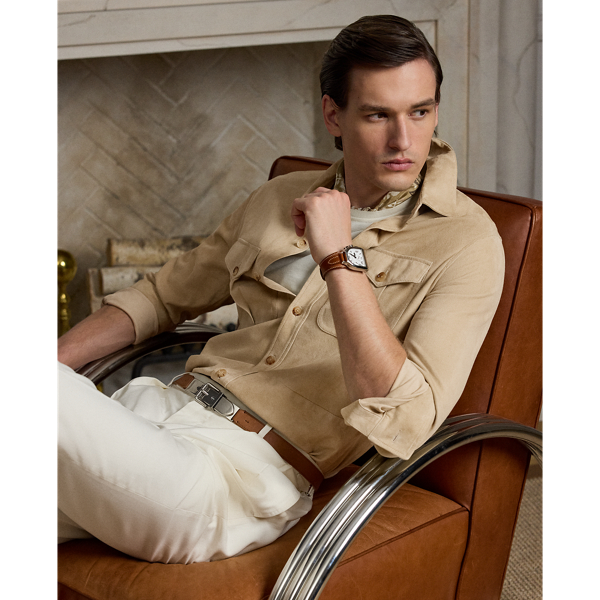 A testament to masterful Italian craftsmanship, this signature Purple Label overshirt is impeccably constructed using supple suede. This distinguished layer demonstrates our unwavering commitment to creating timeless garments of exceptional quality. This style is available in additional colours, fabrics and materials through our Made-to-Order service. For more information, please book an appointment with your local  Ralph Lauren Lauren store.
