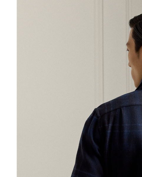 This Italian-crafted shirt combines a silhouette inspired by vintage utilitarian garments with a tonal plaid pattern, which is unique to Purple Label. Its lightweight cloth was custom-woven by Magee 1866 in Ireland using a luxurious blend of wool, silk and cashmere.