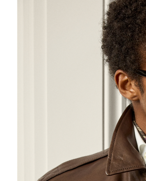 To create this jacket,  Ralph Lauren Lauren reinterprets a flight-inspired silhouette with expert Italian crafting and full-grain leather. Its interior is lined at the body with haberdashery-quality wool flannel.