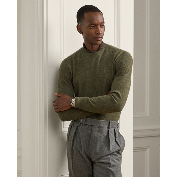 A timeless icon designed to stand the test of time, our Cradle to Cradle Certified (C2C Certified) Gold medium-weight crewneck jumper is jersey-knit with fine cashmere fibres sourced in Italy, dyed in rich hues and features a re-imagined cotton signature label. C2C certification is the global standard for products that are safe and circular.  Ralph Lauren Lauren partnered with an independent assessment body to ensure that every component of this jumper meets the C2C Certified Product Standards set by the Cradle to Cradle Products Innovation Institute (C2CPII).