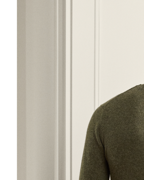 A timeless icon designed to stand the test of time, our Cradle to Cradle Certified (C2C Certified) Gold medium-weight crewneck jumper is jersey-knit with fine cashmere fibres sourced in Italy, dyed in rich hues and features a re-imagined cotton signature label. C2C certification is the global standard for products that are safe and circular.  Ralph Lauren Lauren partnered with an independent assessment body to ensure that every component of this jumper meets the C2C Certified Product Standards set by the Cradle to Cradle Products Innovation Institute (C2CPII).