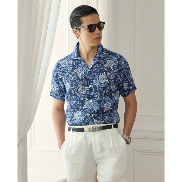 This lightweight shirt is expertly crafted in Italy and detailed with genuine mother-of-pearl buttons. Its custom-developed cloth is printed with a paisley motif, which draws inspiration from Indian choppa silk.