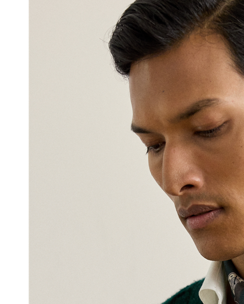 A timeless icon designed to stand the test of time, our Cradle to Cradle Certified (C2C Certified) Gold Crewneck Jumper is knit with fine cashmere fibres sourced in Italy, dyed in rich hues and features a re-imagined cotton signature label. C2C certification is the global standard for products that are safe and circular.  Ralph Lauren Lauren partnered with an independent assessment body to ensure that every component of this jumper meets the C2C Certified Product Standards set by the Cradle to Cradle Products Innovation Institute (C2CPII).