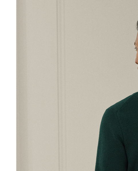 This jumper pays homage to  Ralph Lauren Lauren's legendary Polo shirt with its distinctive double-piqué construction, which echoes the iconic mesh texture. The use of worsted wool yarn from Italy demonstrates Purple Label's dedication to superior materials and impeccable craftsmanship.