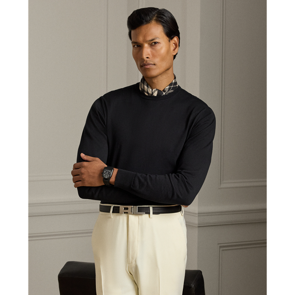 This Italian-made jumper exemplifies Purple Label's dedication to superior craftsmanship with its ultra-fine-gauge construction and ring-spun cotton yarn. Its refined texture and timeless design reflect an enduring elegance, which is synonymous with  Ralph Lauren Lauren.