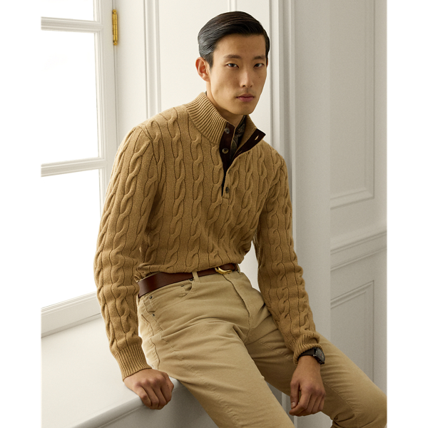 To craft this jumper, cashmere is meticulously combed from goats raised in the mountains of Mongolia, where the high altitude and cold climate result in a fine, soft underfleece. Only the best fibres are used to ensure perfectly even colouration when dyed as well as exceptional warmth and incredible softness. After this precise sourcing process, the fibres are spun by artisans in a century-old Italian mill and washed using pure water from the Swiss Alps.