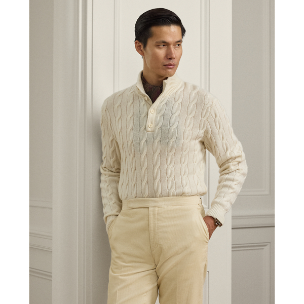 To craft this jumper, cashmere is meticulously combed from goats raised in the mountains of Mongolia, where the high altitude and cold climate result in a fine, soft underfleece. Only the best fibres are used to ensure perfectly even colouration when dyed as well as exceptional warmth and incredible softness. After this precise sourcing process, the fibres are spun by artisans in a century-old Italian mill and washed using pure water from the Swiss Alps.