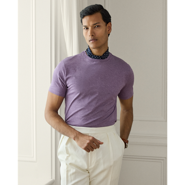 Elevating the classic crewneck silhouette, this sophisticated T-shirt is meticulously crafted from sumptuous cotton lisle in a custom-developed colour. The attention to detail is exemplified through signature Purple Label touches, such as grosgrain trim in our namesake hue on the interior and elegant " Ralph Lauren Lauren" embroidery.