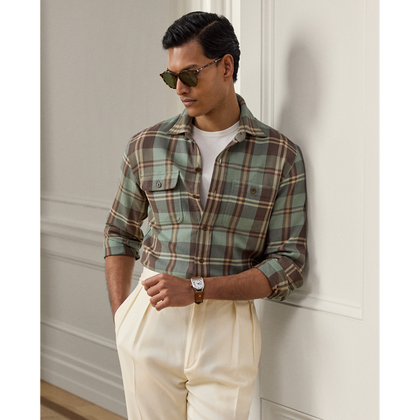 This utilitarian-inspired shirt demonstrates Purple Label's sartorial excellence with a custom-developed cotton fabric from Italy that is defined by a pronounced twill structure. Featuring a plaid pattern rendered in the season's palette, the style undergoes a specialised washing process that imparts remarkable softness while maintaining its distinctive character. Bespoke corozo buttons reflect our dedication to refined details.