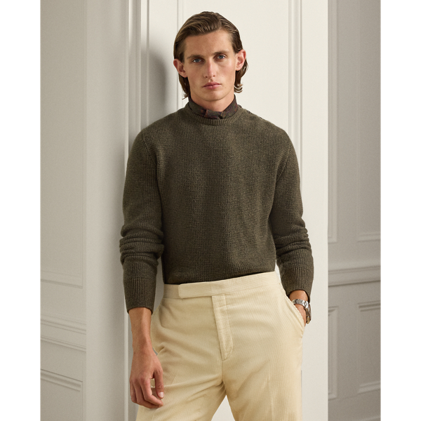 Uniting multiple cashmere yarns and a birdseye-knit technique, this Italian-crafted jumper is an exemplary take on tone and texture.