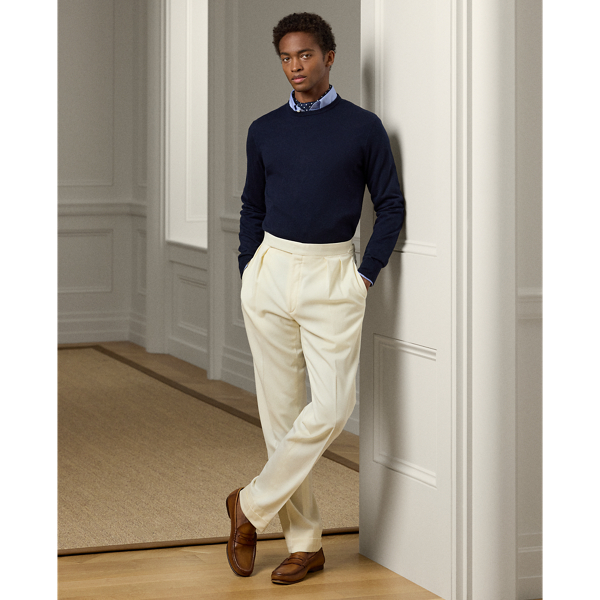 These double-pleated trousers are hand-tailored in Italy with wool trench that is one of the most iconic fabrications personally selected by Mr Lauren. Custom-developed with a matte, brushed finish, the cloth offers a smooth and luxurious drape.