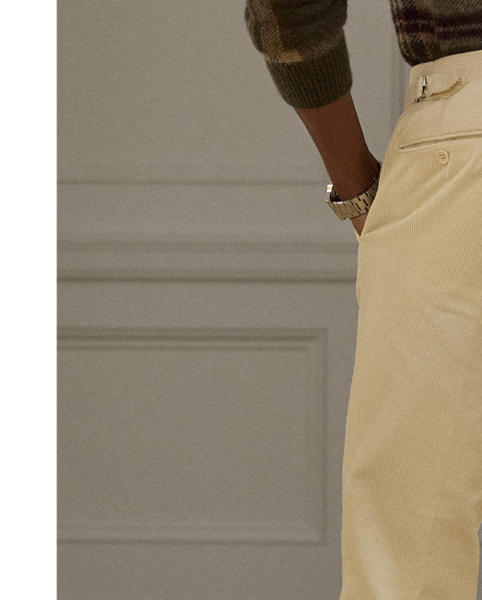 These trousers are tailored by hand in Italy using wide-wale corduroy. The luxuriously soft cotton cloth is brushed on each side and offers a rich, saturated hue.