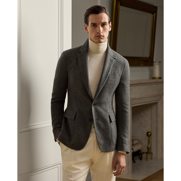 Tailored by hand in Italy, the Hadley is defined by its soft shoulder and exceptionally light weight. This version is crafted with a textured, open-weave cashmere fabric that was custom-developed with Joshua Ellis, a famed English mill that has been creating luxury textiles for more than 250 years.