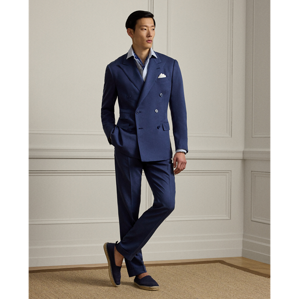 These double-pleated trousers are hand-tailored using luxurious silk trench. The cloth was custom-developed with a centuries-old Italian mill, renowned for producing the highest quality silk fabrics.