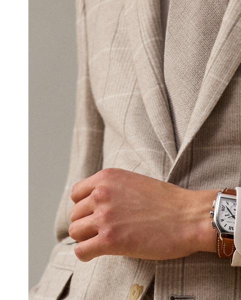 Meticulously hand-tailored in Italy, the Kent combines a lighter construction with fine canvassing and a soft shoulder to create a more natural profile. This version's fabric was custom-developed for  Ralph Lauren Lauren with Joshua Ellis, a famed English mill that has been creating luxury textiles for more than 250 years. The brushed twill cloth features a traditional plaid pattern reimagined in a seasonless blend of wool, silk and cashmere.