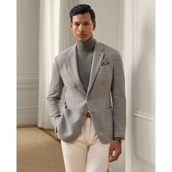 Tailored by hand in Italy, the Hadley is defined by its soft shoulder and exceptionally light weight. This version is crafted from a textured, open-weave cashmere fabric custom-developed with Joshua Ellis – a famed English mill, which has been creating luxury textiles for more than 250 years.