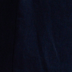 Azul-marinho escuro